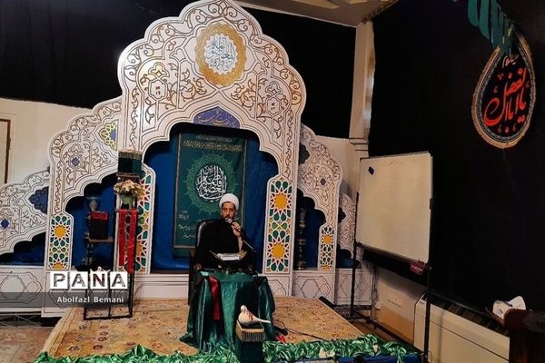 محفل دختران بهشتی در حرم حضرت معصومه(س)