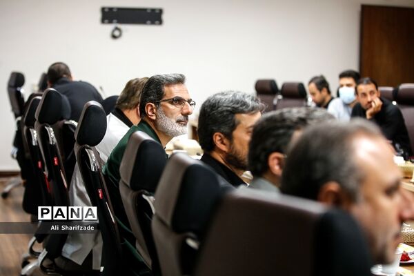 جلسه قرارگاه امام حسن عسکری