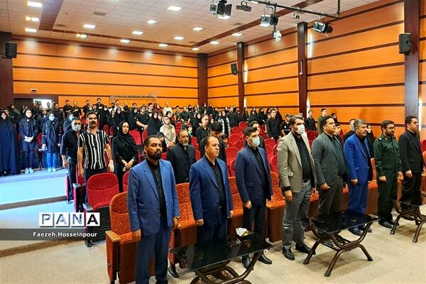 بدرقه دانش‌آموزان منتخب بهارستان‌دو در قرعه‌کشی مشهد