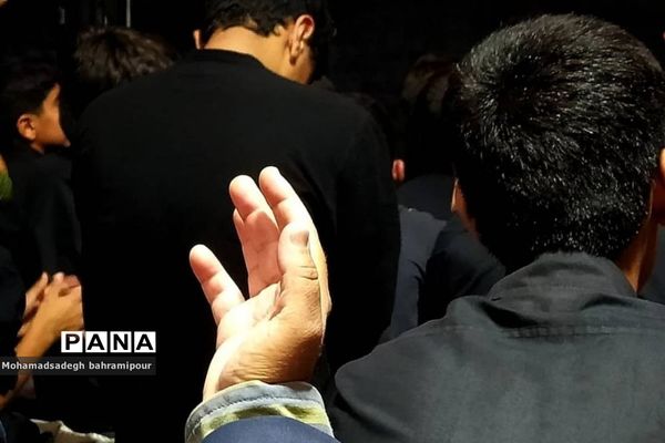 عزاداری  جوانان هیات میثاق و انصار المهدی  شهر یاسوج