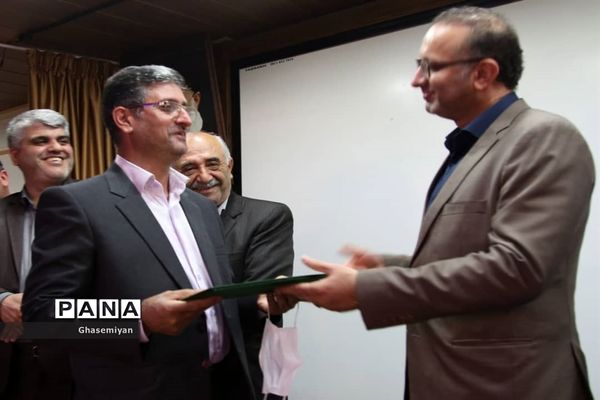تودیع و معارفه مدیر آموزش و پرورش شهرستان عباس آباد