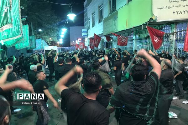 عزاداری حسینی با حضور پرشور عاشقان در ورامین