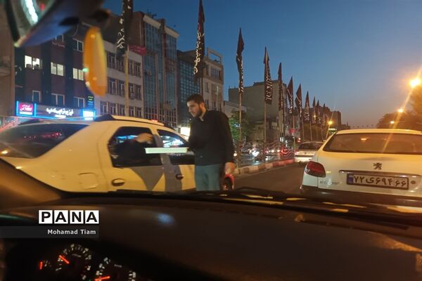 برپایی ایستگاه‌های صلواتی توسط اقشار مردم در ماه محرم