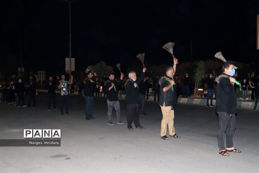 برگزاری مراسم زنجیر زنی و سنج و دمام در شهرستان امیدیه