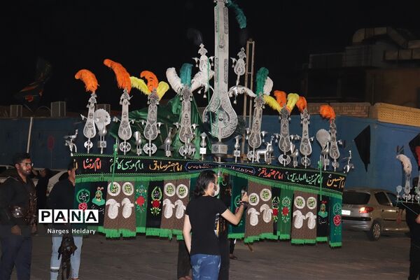برگزاری مراسم زنجیر زنی و سنج و دمام در شهرستان امیدیه