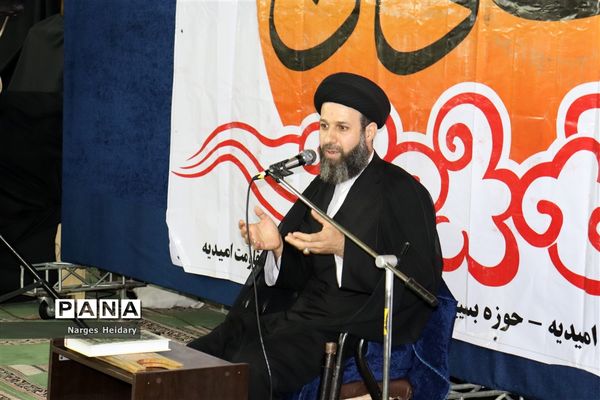 برگزاری سوگواره دانش‌آموزی احلی من العسل در امیدیه