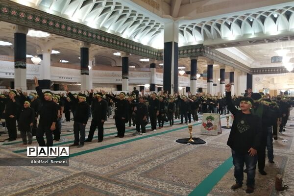 سوگواره عاشورایی «احلی من العسل» در قم-1