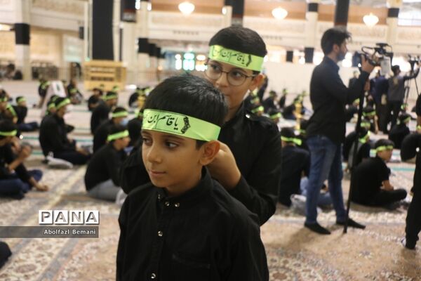 سوگواره عاشورایی «احلی من العسل» در قم-1