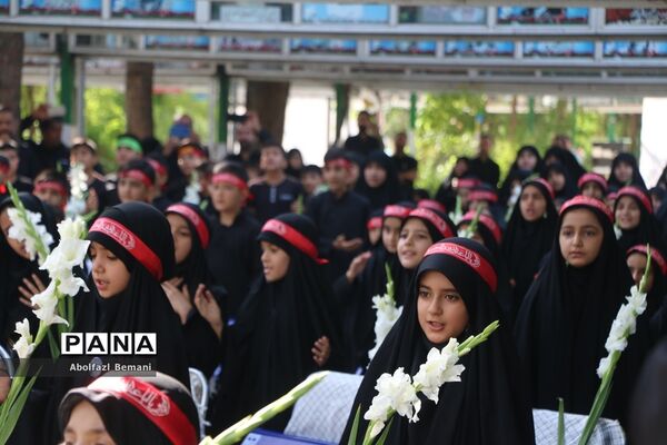 آیین آغاز نصب 222 تابلوی هوشمند شهدا در قم-2