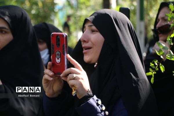 آیین آغاز نصب 222 تابلوی هوشمند شهدا در قم-2