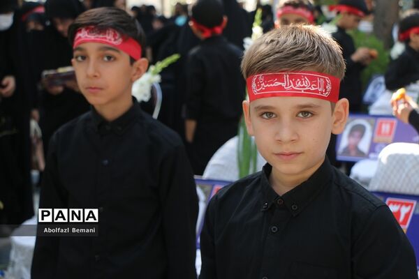 آیین آغاز نصب 222 تابلوی کوچه به نام شهدا در قم-1