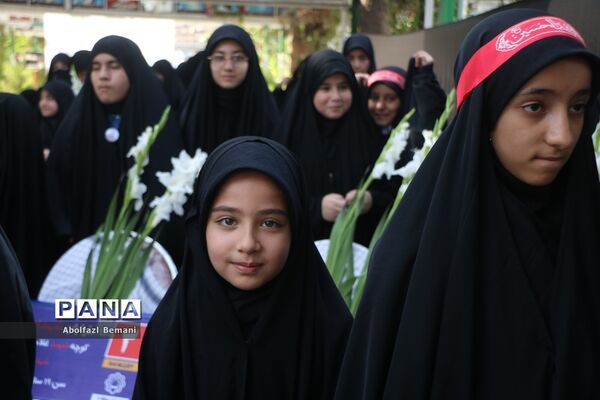 آیین آغاز نصب 222 تابلوی کوچه به نام شهدا در قم-1