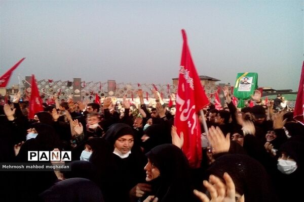 مراسم با شکوه وداع با پیکر مطهر پنج شهید مدافع حرم تازه تفحص شده در تهران