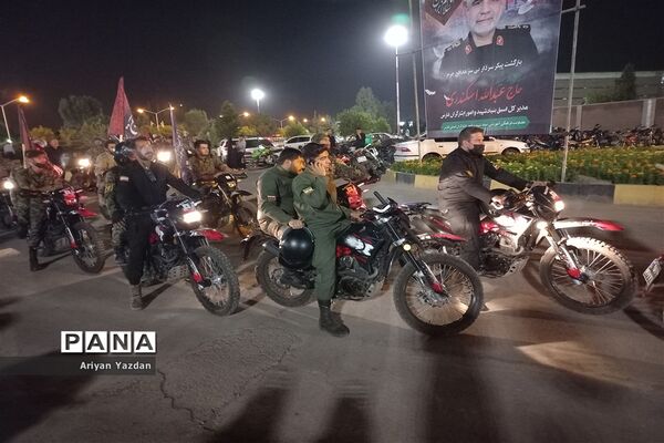 استقبال از پیکر سردار بی سر شهید حاج عبدالله اسکندری در شیراز