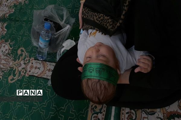 همایش شیرخوارگان حسینی  در مسجد جامع شهرستان ‌قرچک