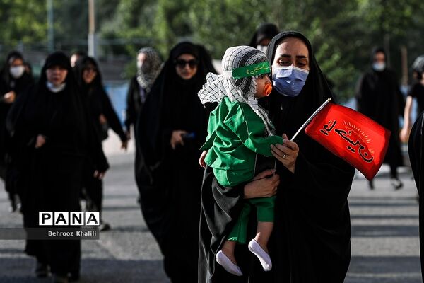 همایش شیرخوارگان حسینی در مصلی تهران