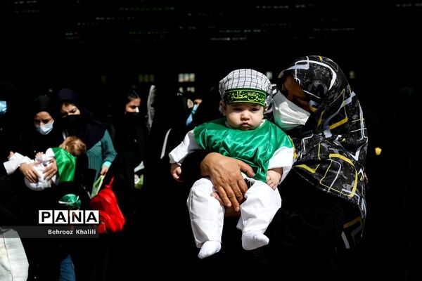 همایش شیرخوارگان حسینی در مصلی تهران