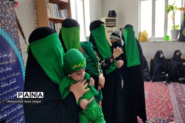 عزاداری مادران چابهاری در سوگ حضرت علی اصغر (ع)