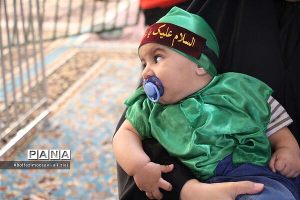 مراسم شیرخوارگان حسینی در حرم مطهر رضوی