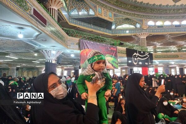 برگزاری همایش شیرخوارگان حسینی در مصلی امام خمینی (ره )شهرکرد