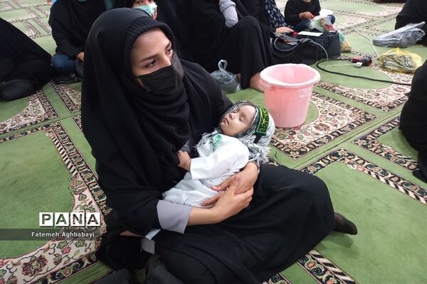 برگزاری همایش شیرخوارگان حسینی در مصلی امام خمینی (ره )شهرکرد