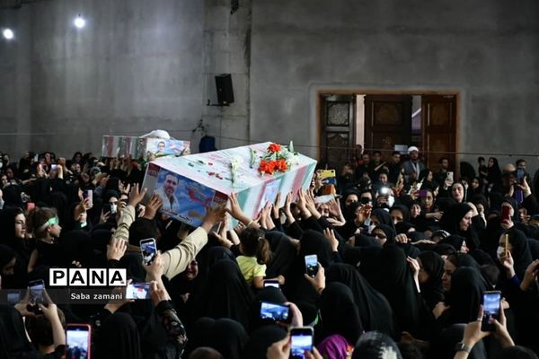 تشییع پیکر دو شهید مدافعان حرم در محمودآباد