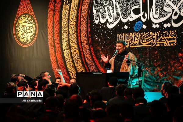 عزاداری شب هشتم محرم در هیِات روضه الحسنین (ع)