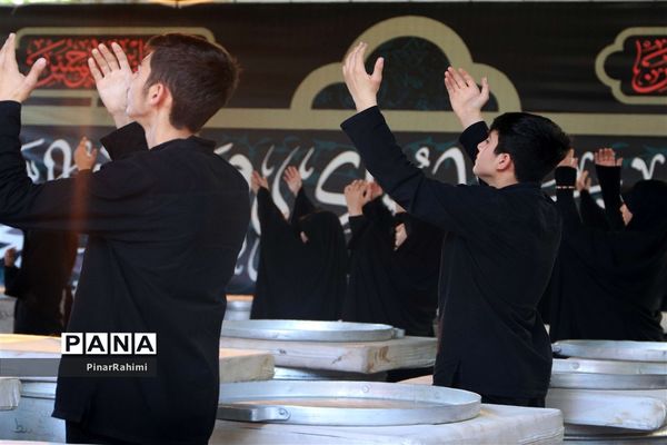 نذرواره ۷۲ خوان احسان حسینی در تبریز