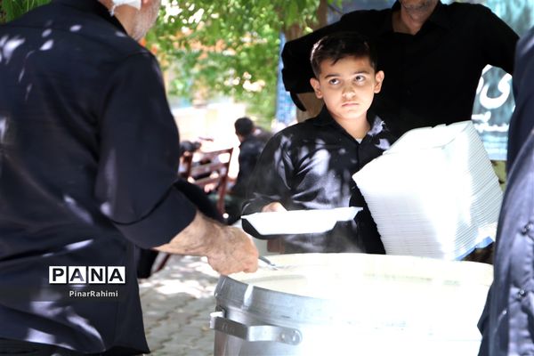 نذرواره ۷۲ خوان احسان حسینی در تبریز