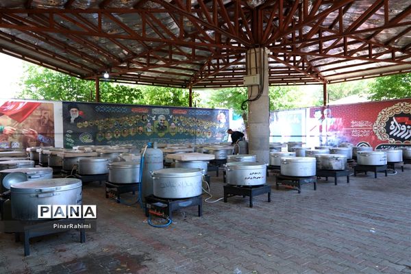 نذرواره ۷۲ خوان احسان حسینی در تبریز