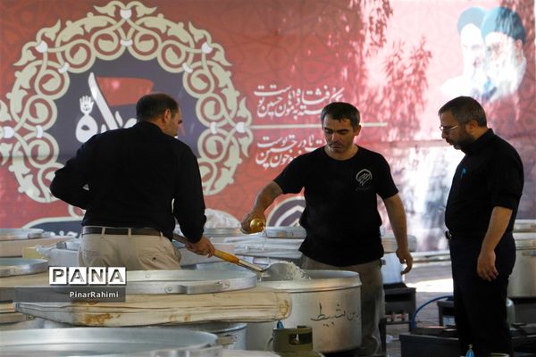 نذرواره ۷۲ خوان احسان حسینی در تبریز