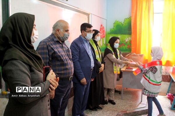 بازدید از کلاس‌های تابستانه پیشتازان  بوشهر