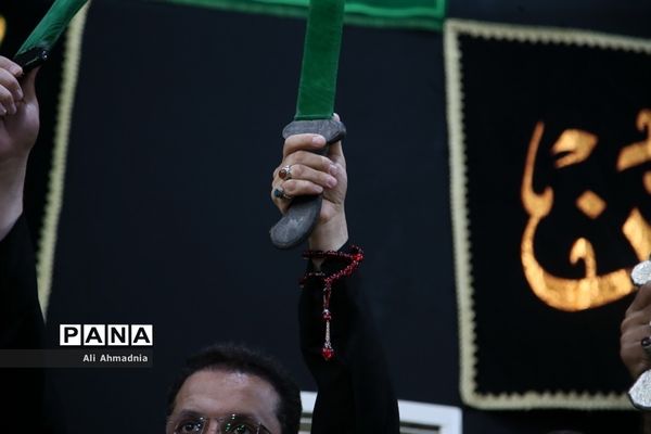 آیین عزاداری «مشق شمشیر» نجفی‌های مقیم قم