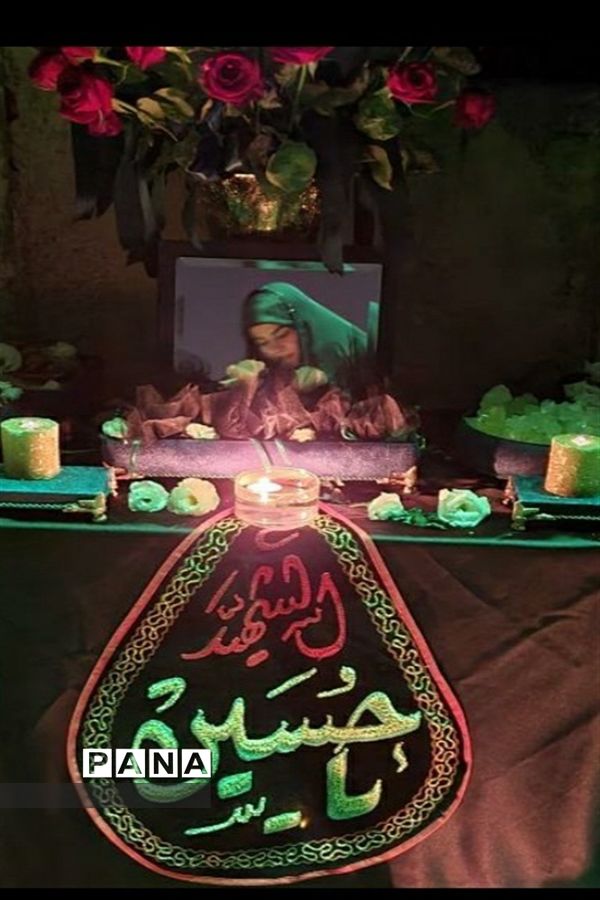 حضور دانش‌آموزان در مراسم عزای سرور و سالار شهیدان در جوادآباد