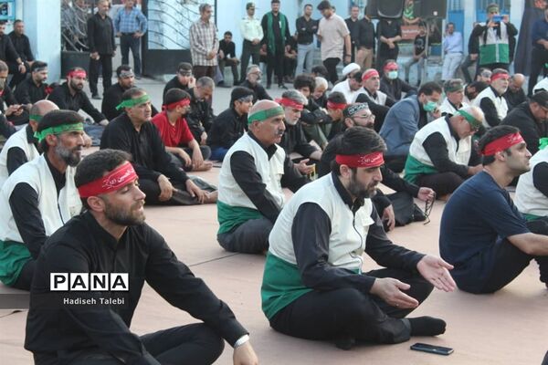 عزاداری  تاسوعا حسینی اینبار شکوهمندتر از همیشه در محمود آباد