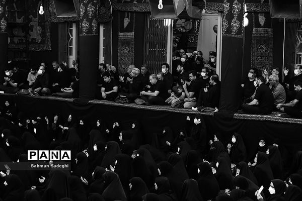 مراسم تاسوعای حسینی درتکیه سادات اخوی