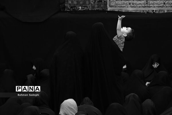 مراسم تاسوعای حسینی درتکیه سادات اخوی