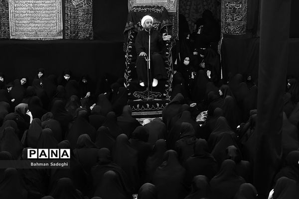 مراسم تاسوعای حسینی درتکیه سادات اخوی