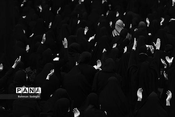 مراسم تاسوعای حسینی درتکیه سادات اخوی