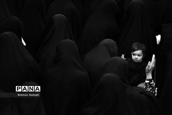 مراسم تاسوعای حسینی درتکیه سادات اخوی