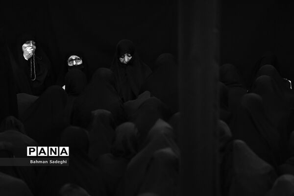 مراسم تاسوعای حسینی درتکیه سادات اخوی