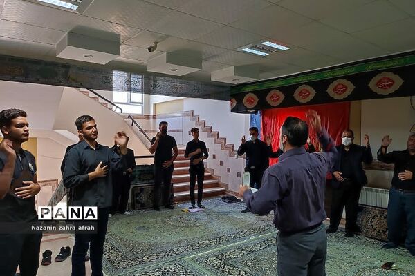 برگزاری مراسم عزاداری در آموزش و پرورش رودهن