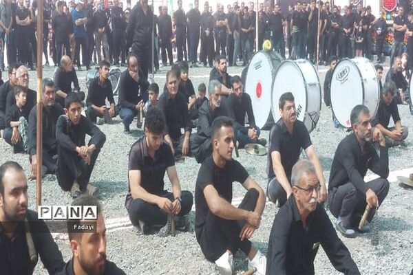 همایش بزرگ تاسوعای حسینی در اردستان