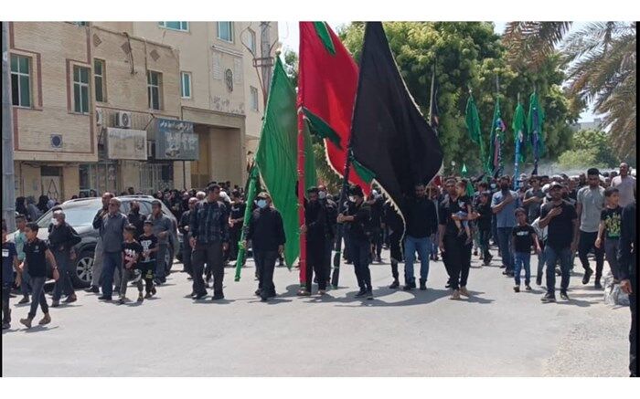 عزاداری تاسوعای حسینی در مسجد امام حسین (ع) شهرستان قشم/فیلم