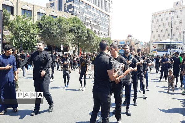 مراسم تاسوعای حسینی  در مشهد مقدس
