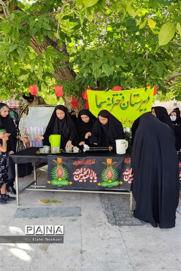 برگزاری موکب عزاداری در امامزاده عبدالرحمن توسط دانش‌آموزان اقلیدی