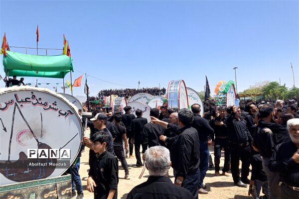 بزرگترین همایش روز عاشورای حسینی در دهنو، خلیل‌آباد