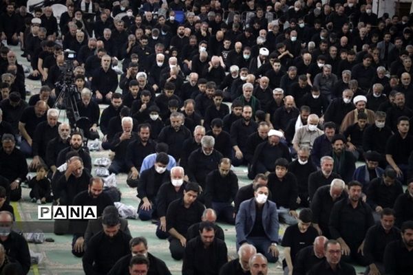 نماز ظهر عاشورا در تبریز