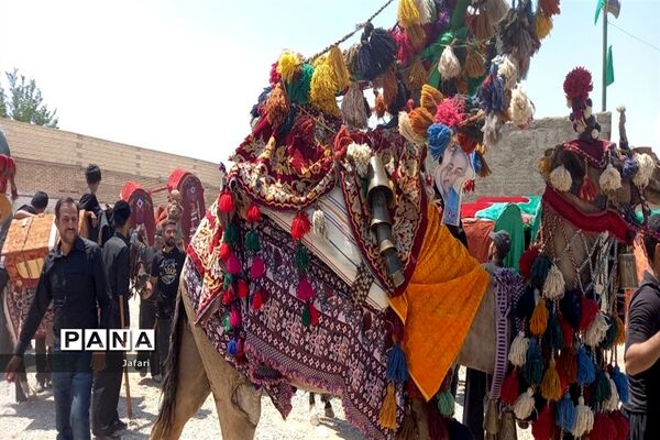مراسم تعزیه و نماز ظهر عاشورا، در گلزار شهدای فلاورجان