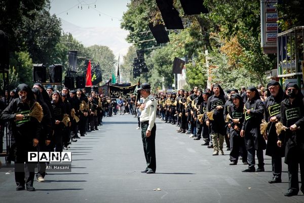 حضور پرشور عاشقان حسینی روز عاشورا در ارومیه